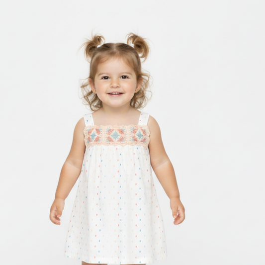 Vestido com Fofo para menina