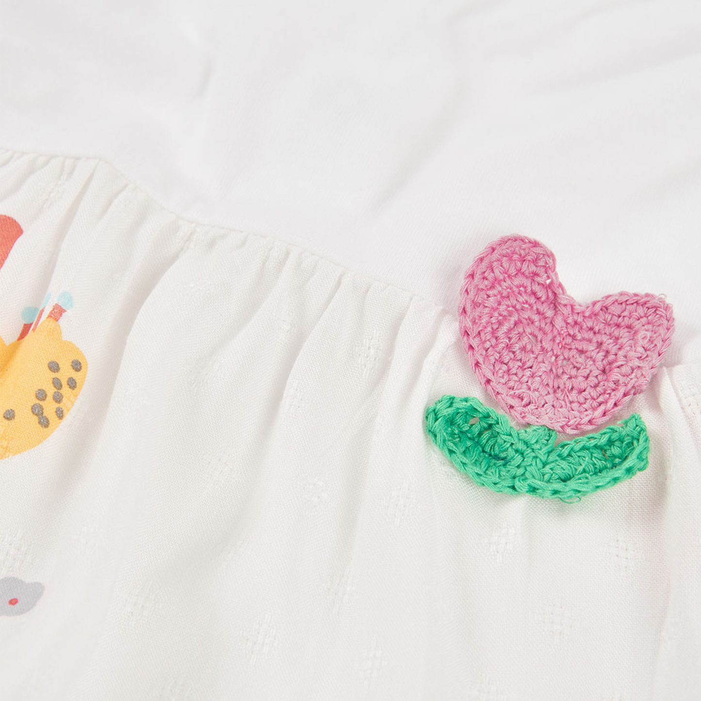 Conjunto de T-shirt e Leggings