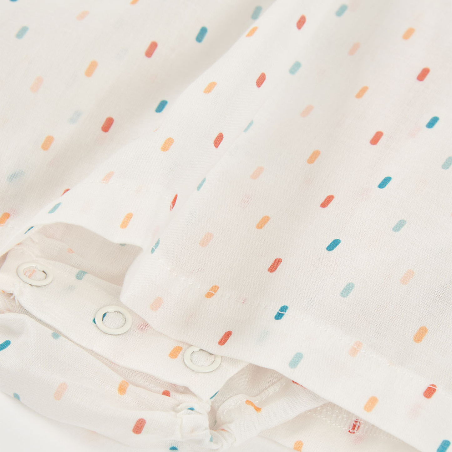 Vestido com Fofo para menina