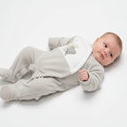 Babygrow em veludo cinzento urso