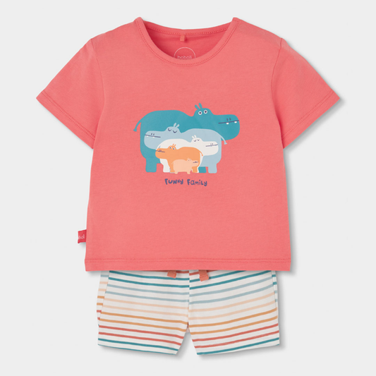 Conjunto de T-shirt e Calções