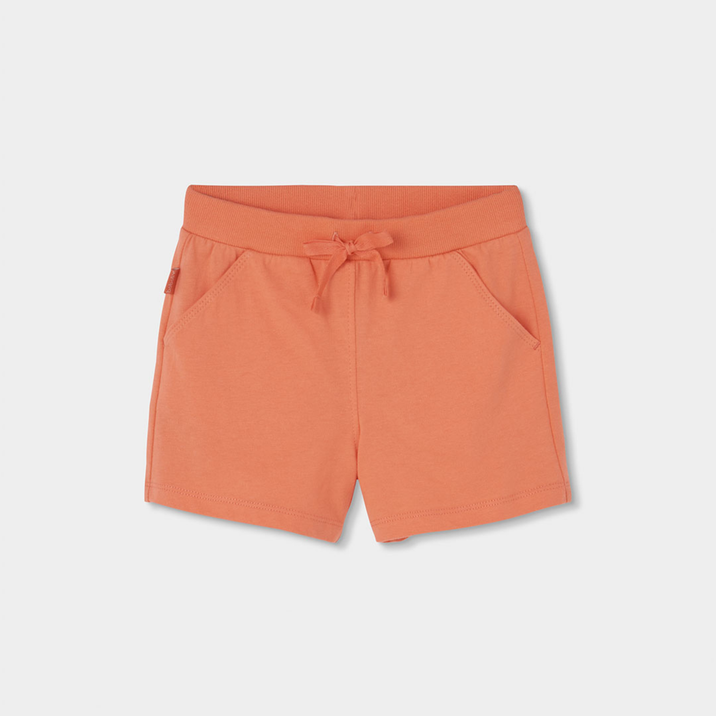 Conjunto de T-shirt e Calções