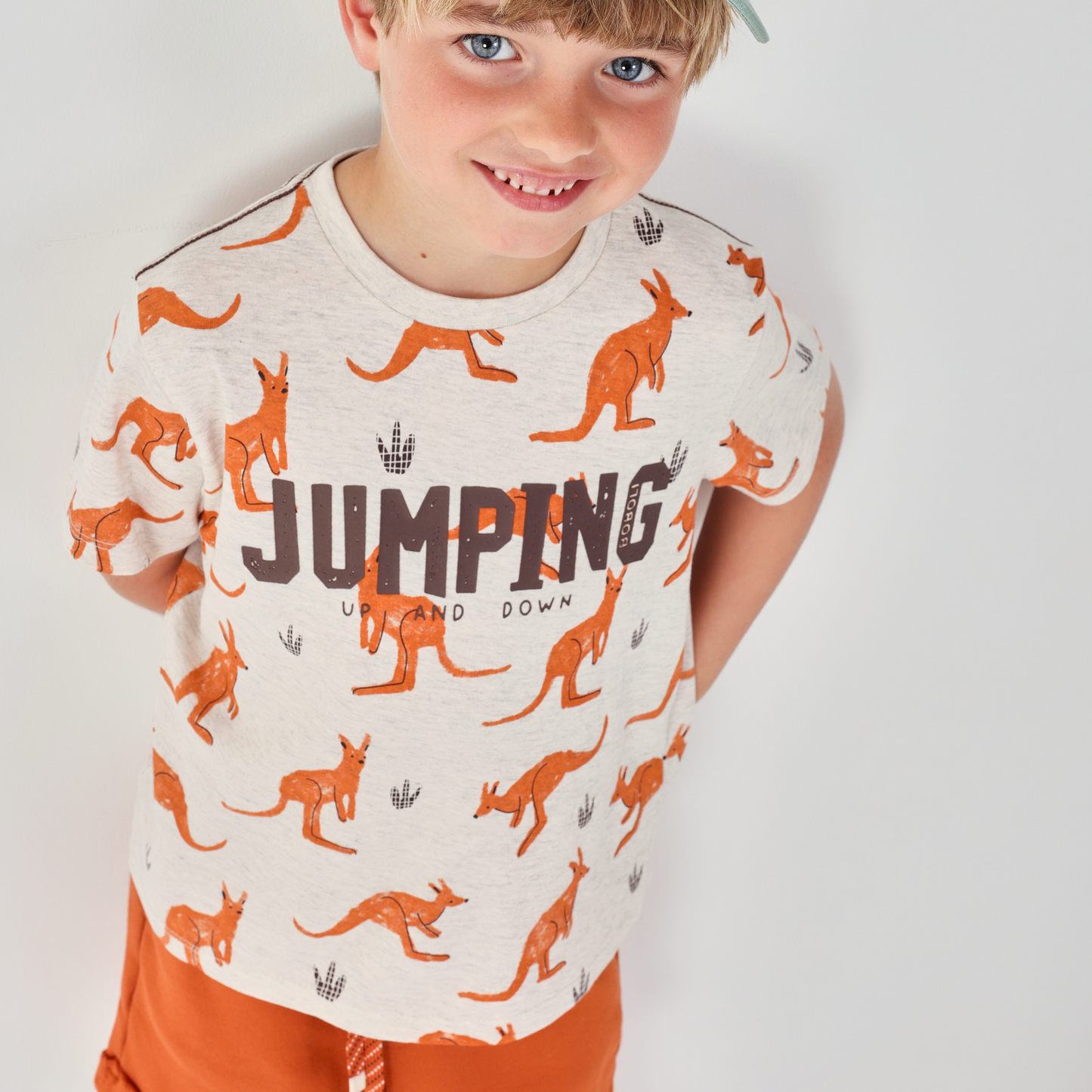 T-shirt com Estampado de Cangurus