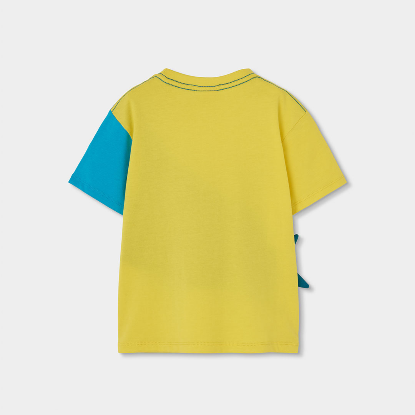 T-shirt Amarela para Menino com Aplique de Tubarão 3D