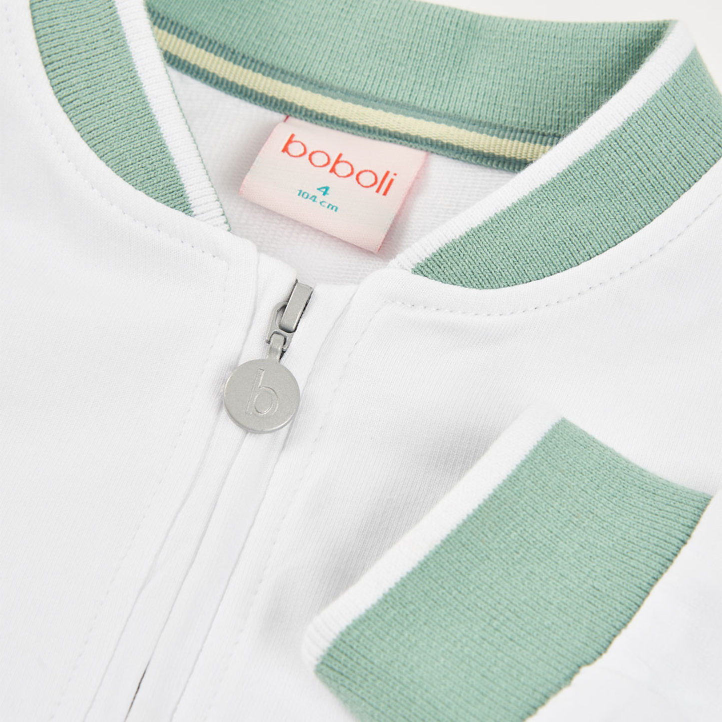 Blusão Estilo Bomber: Branco e Verde