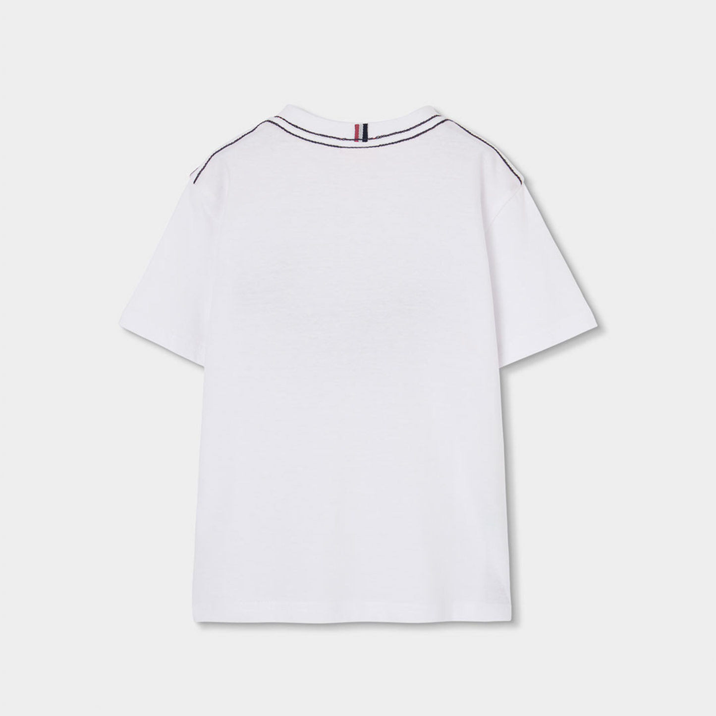 T-shirt Branca com Baleia