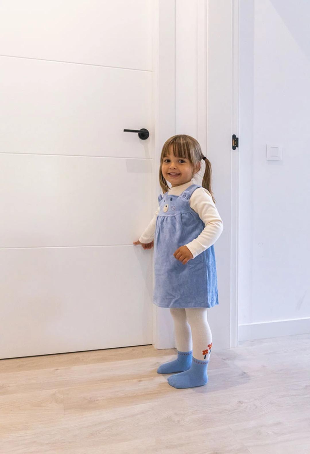 Conjunto de saia/jardineira e body em algodão | BOBOLI