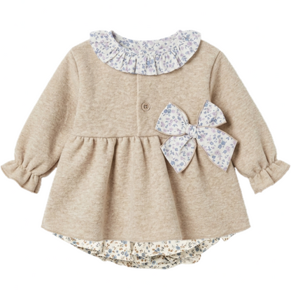 Conjunto Camisola e Tapa Fraldas Flores Azuis