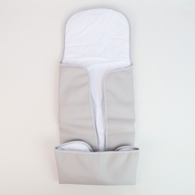 Kit Maternidade (5 Peças): Elegância e Organização em Tons Neutros.